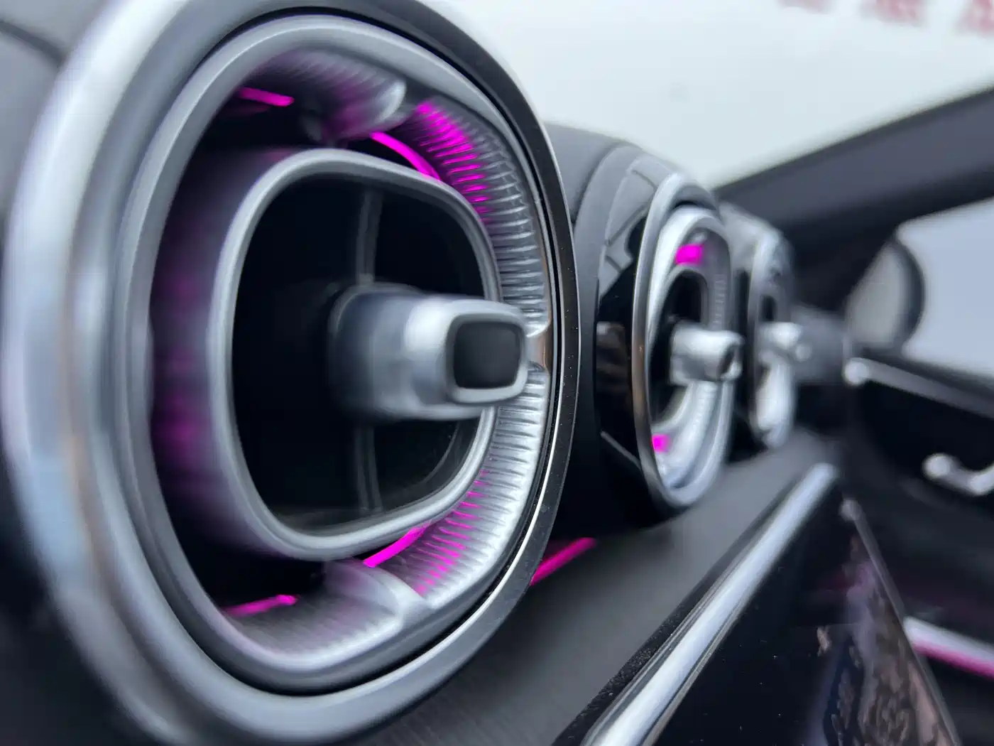 Mercedes-Benz C-Class 2023 Facelift C 260 L Sport Edition фото 11