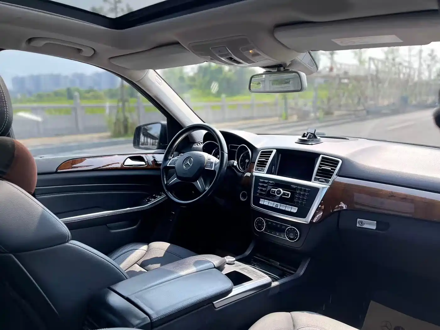 Mercedes-Benz M-Class 2015 ML 400 4MATIC Dynamic фото 15