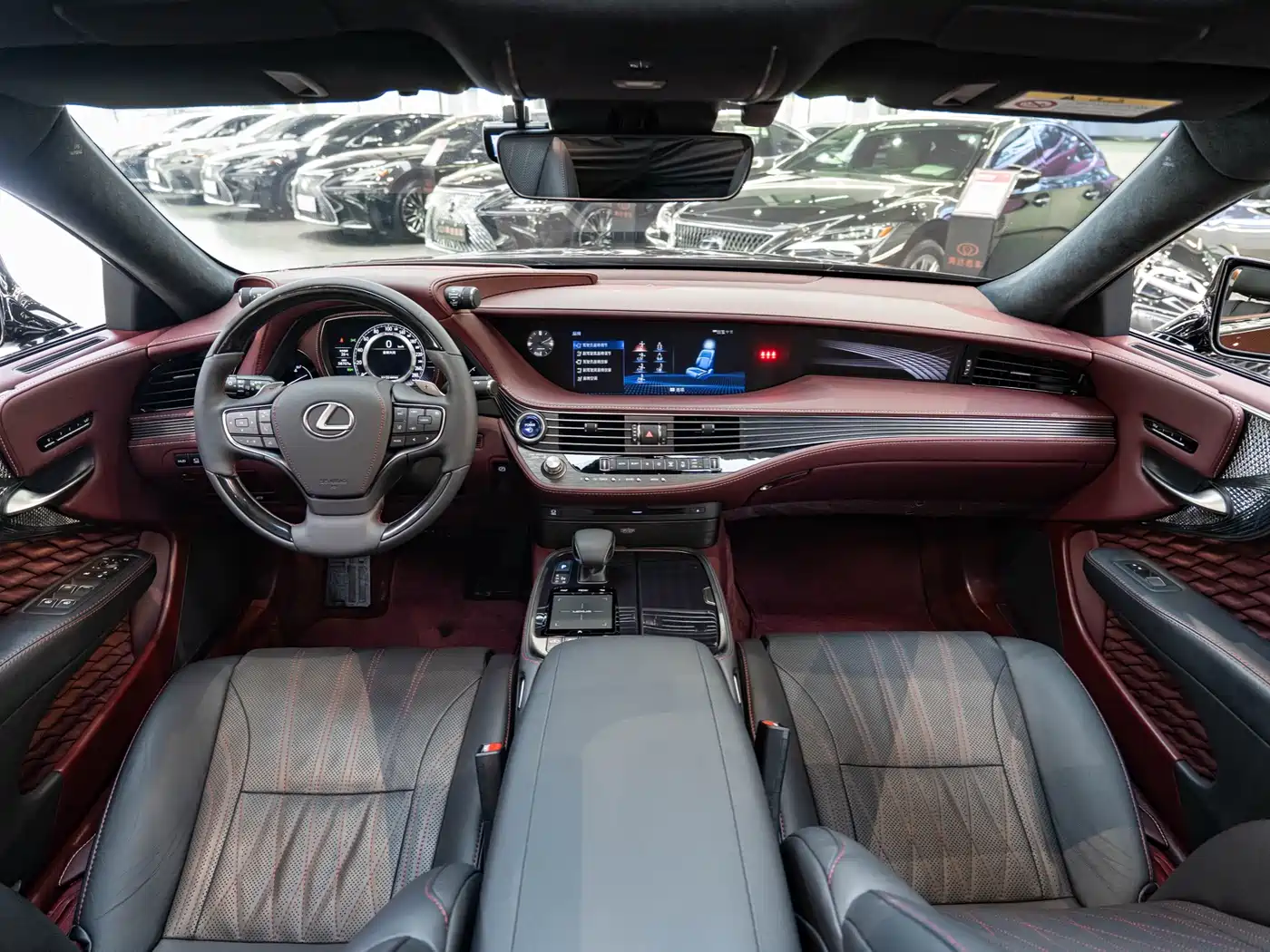 Lexus LS 2020 500h Executive (China VI) фото 13