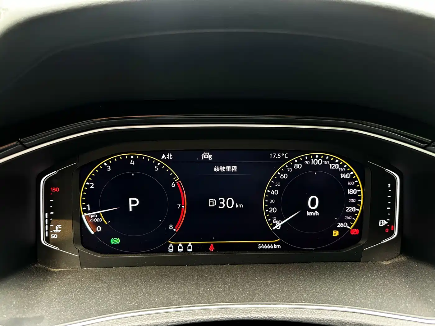 Volkswagen T-ROC 2020 280TSI DSG 2WD Luxury фото 14