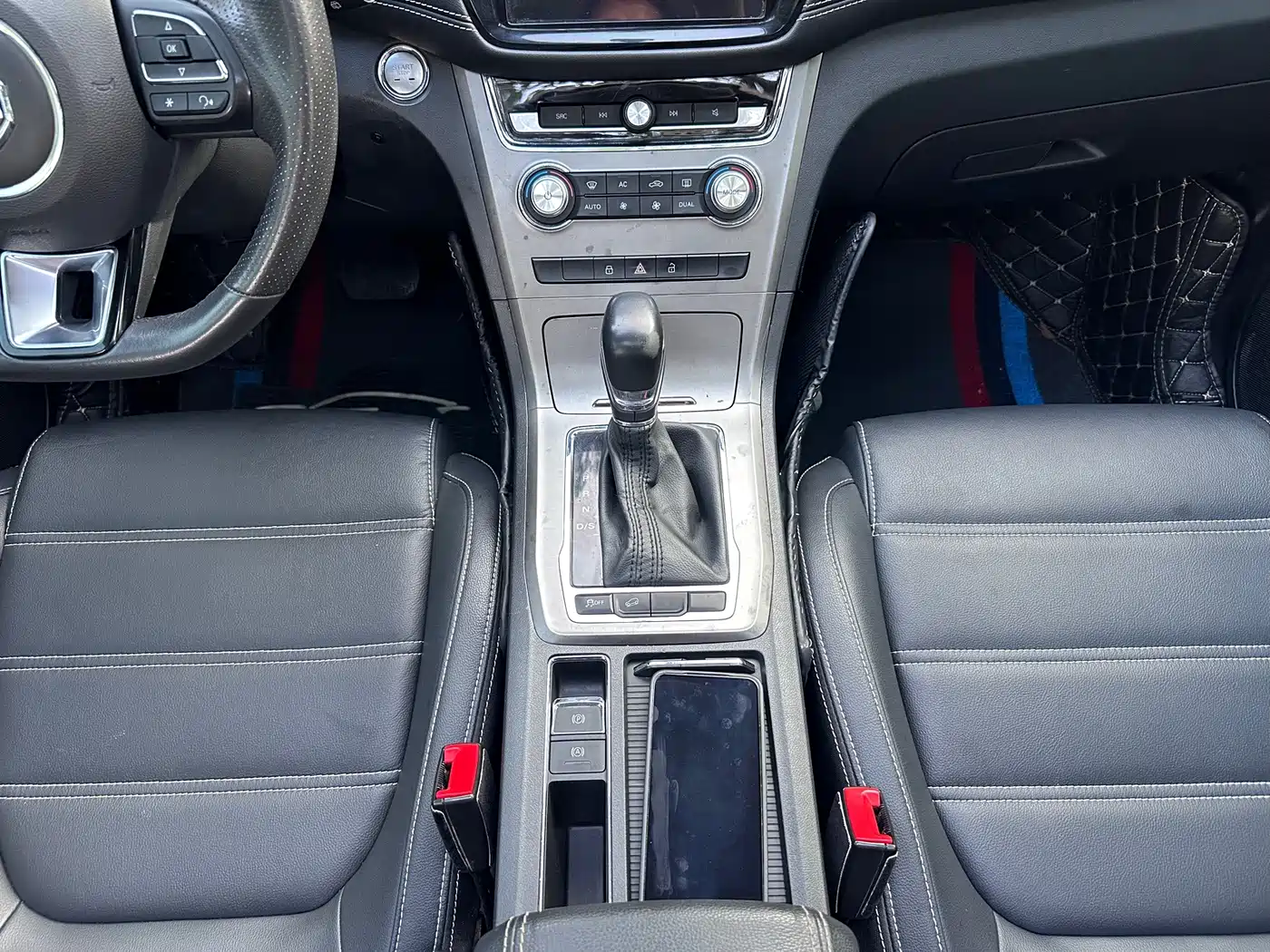 MG Roewe RX5 2019 2019 20T Automatic Luxury Xenon Version