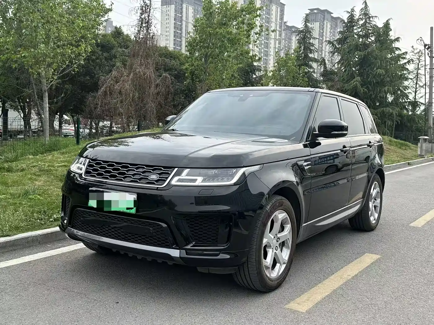 Land Rover Range Rover Sport PHEV 2018 Model P400e