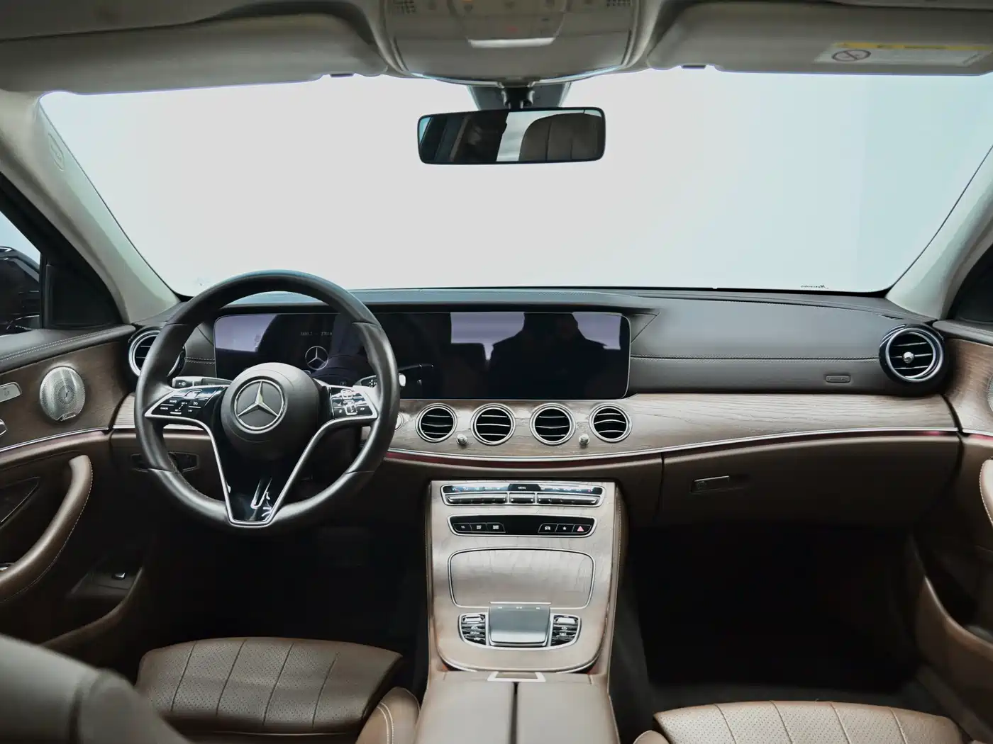 Mercedes-Benz E-Class 2022 Facelift E 300 L Luxury Style фото 49