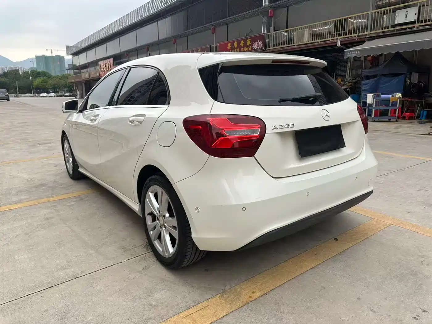 Mercedes-Benz A-Class (Import) 2016 A 200 Dynamic фото 7