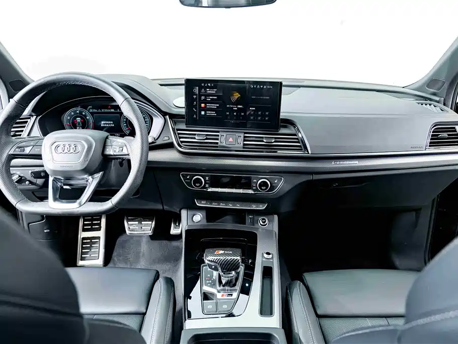 Audi Q5L 2025 45 TFSI Luxury Dynamic фото 13