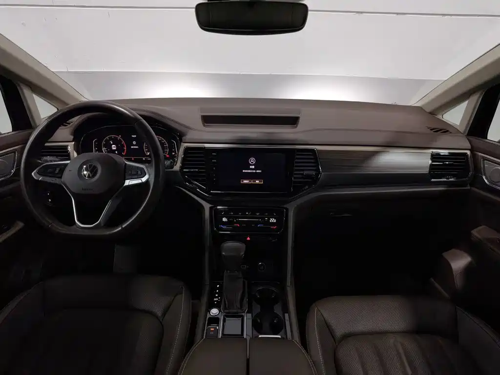 Volkswagen Viloran 2021 2020 330TSI Luxury Edition