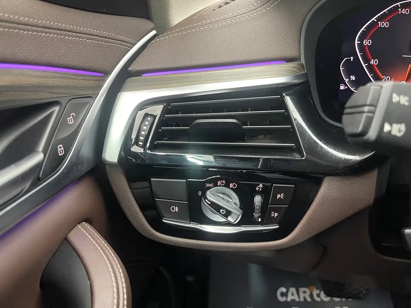 BMW 5 Series 2020 530Li Leading Luxury Package фото 22