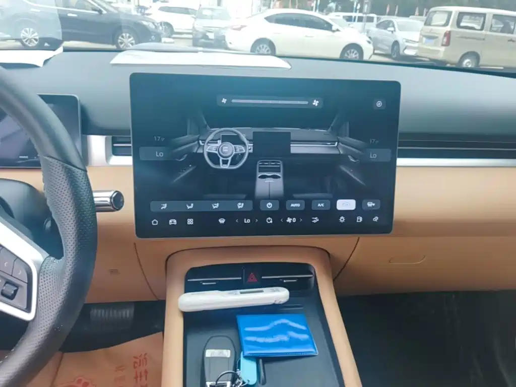 Landian E5 PLUS 2025 2025 165km Long Range Pro (5-Seater)