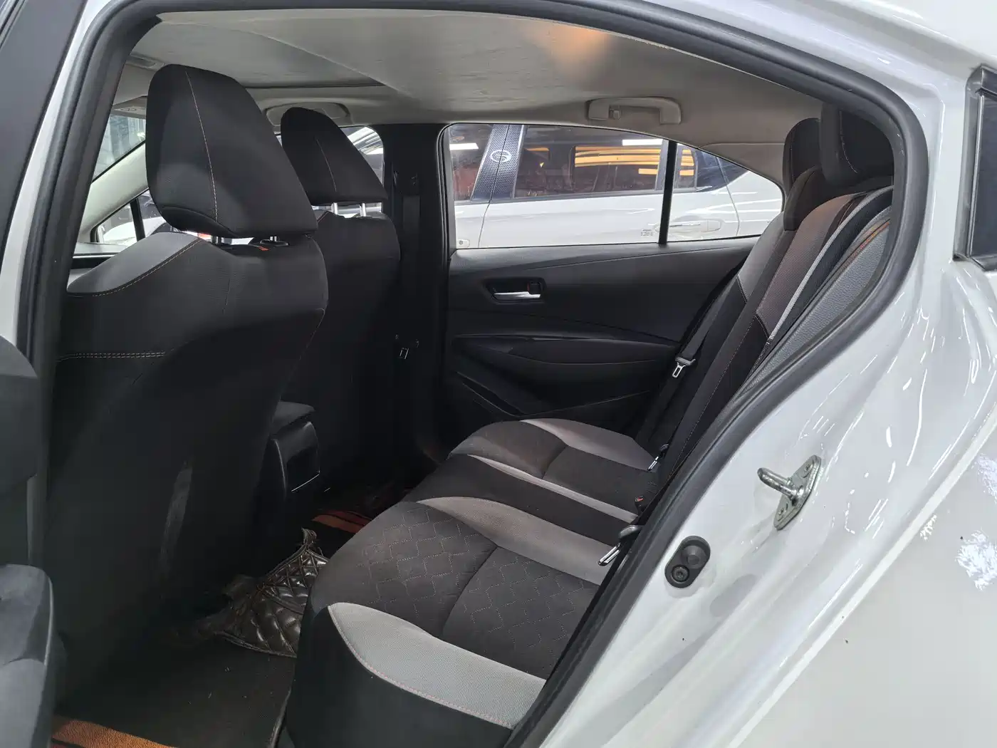 Toyota Corolla 2023 1.2T Elite Edition фото 9
