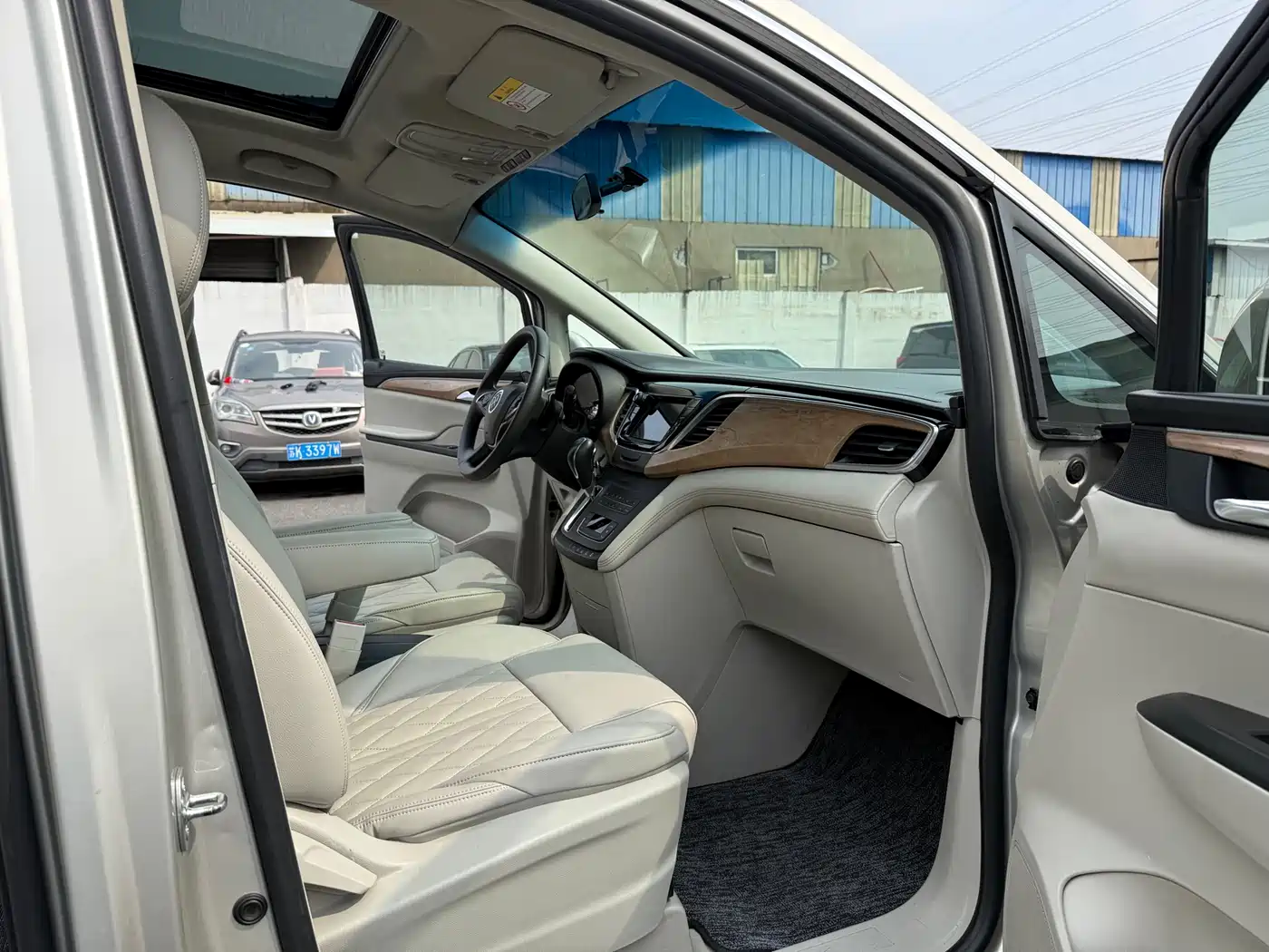Buick GL8 2018 ES 28T Comfort Type China VI фото 8
