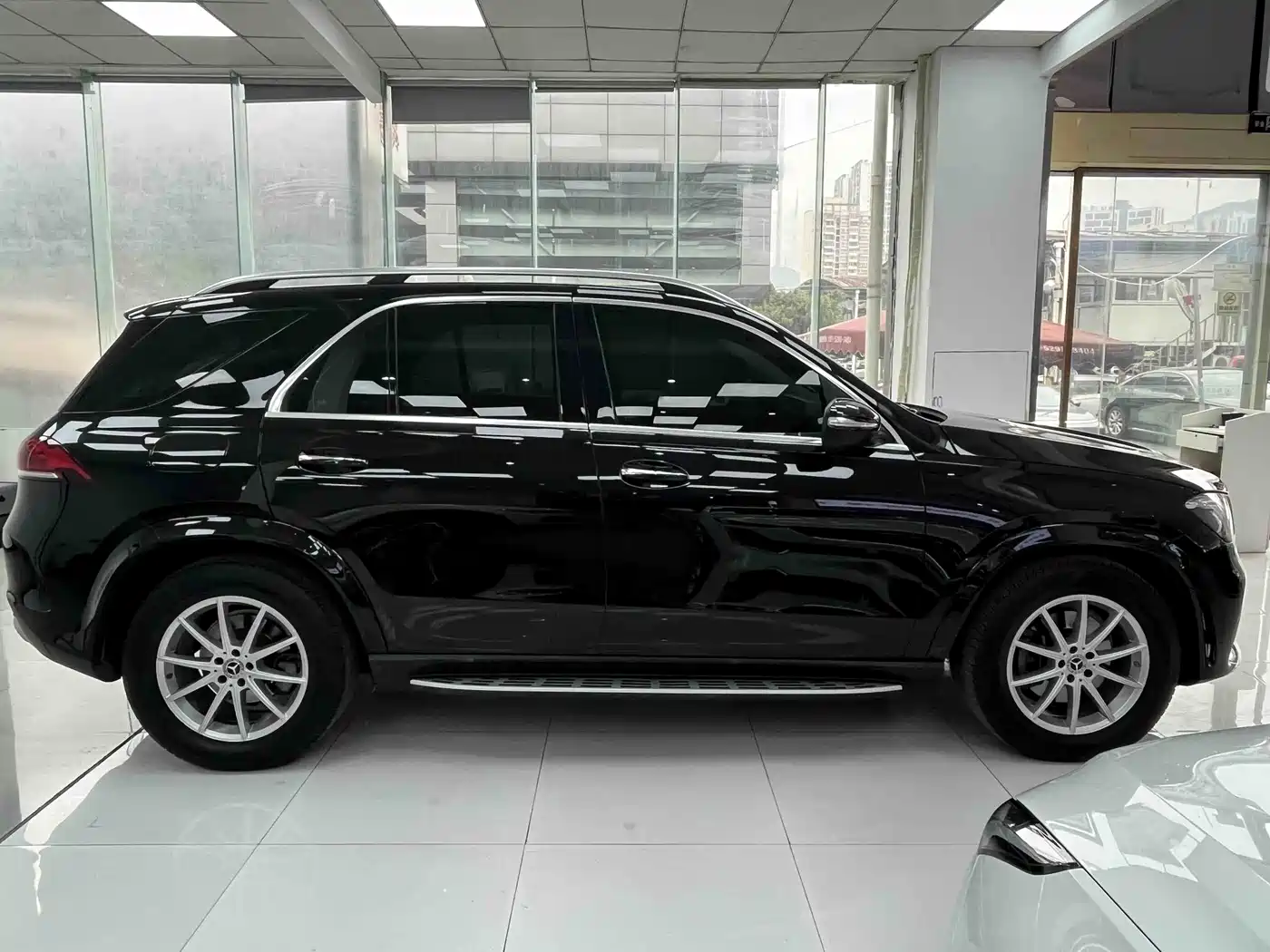 Mercedes-Benz GLE 2020 Facelift GLE 350 4MATIC Fashion фото 10