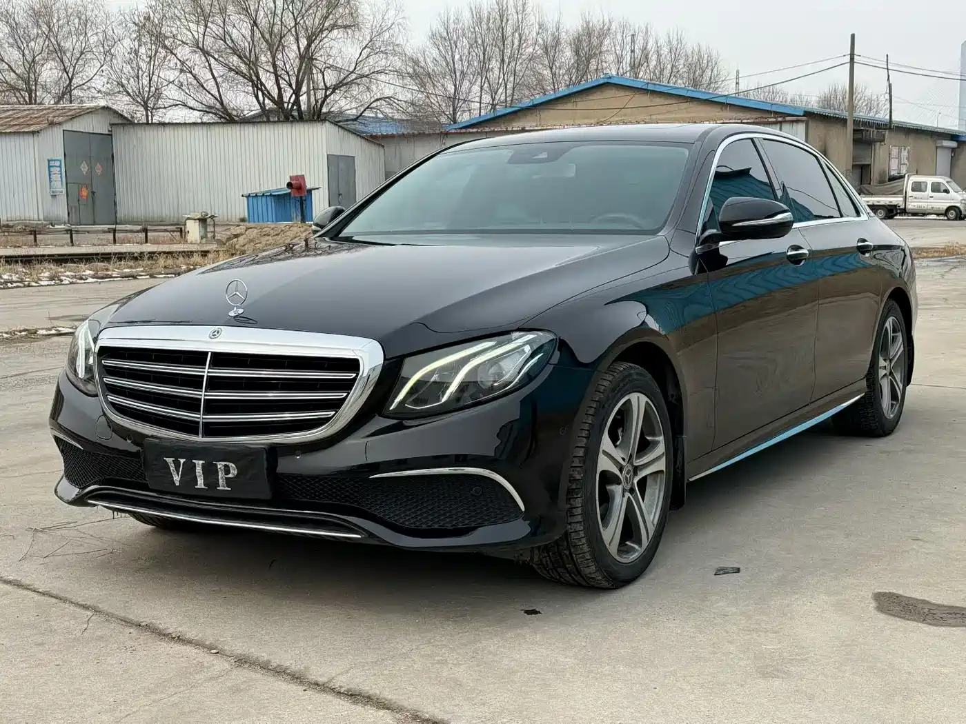 Mercedes-Benz E-Class 2016 E 200 L Sport Type фото 3