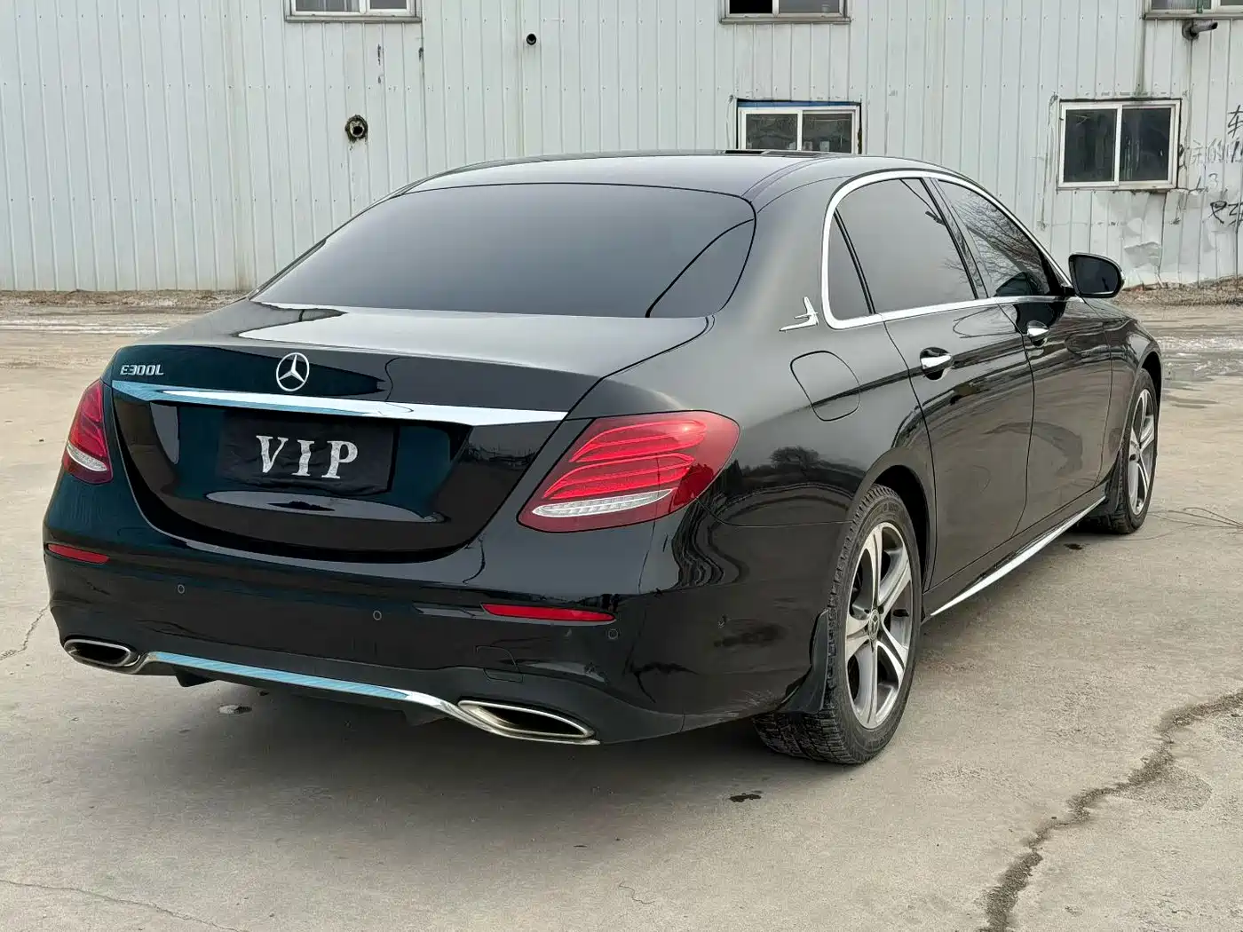 Mercedes-Benz E-Class 2016 E 200 L Sport Type фото 7