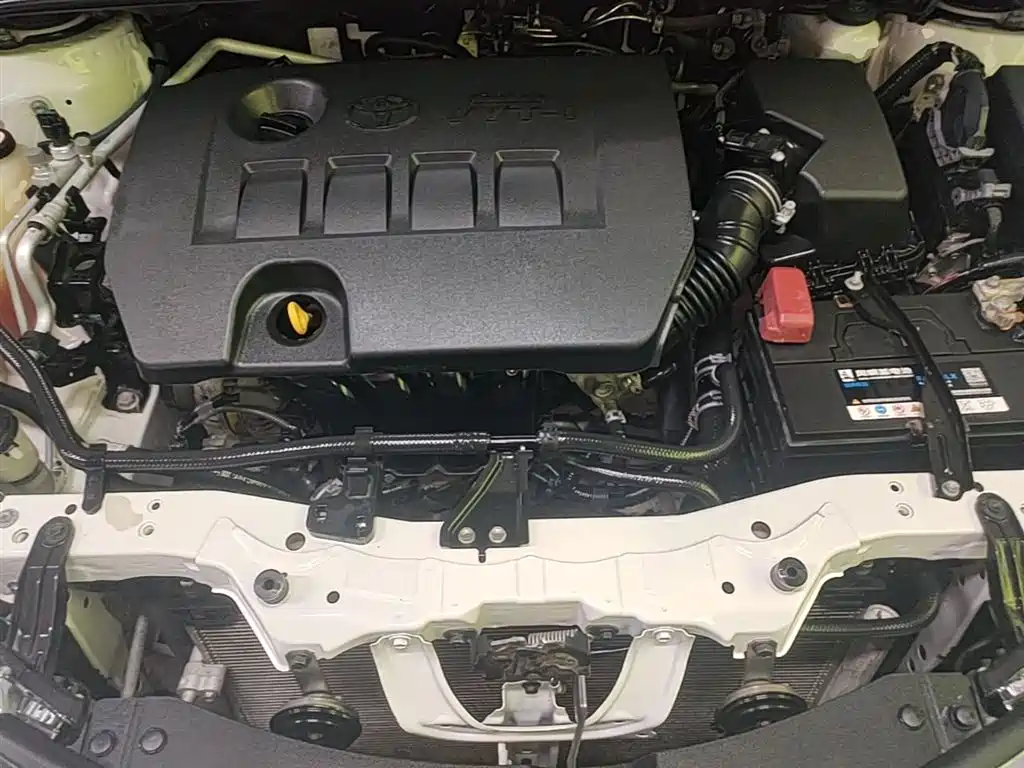 Toyota Corolla 2014 1.6L CVT GL фото 20