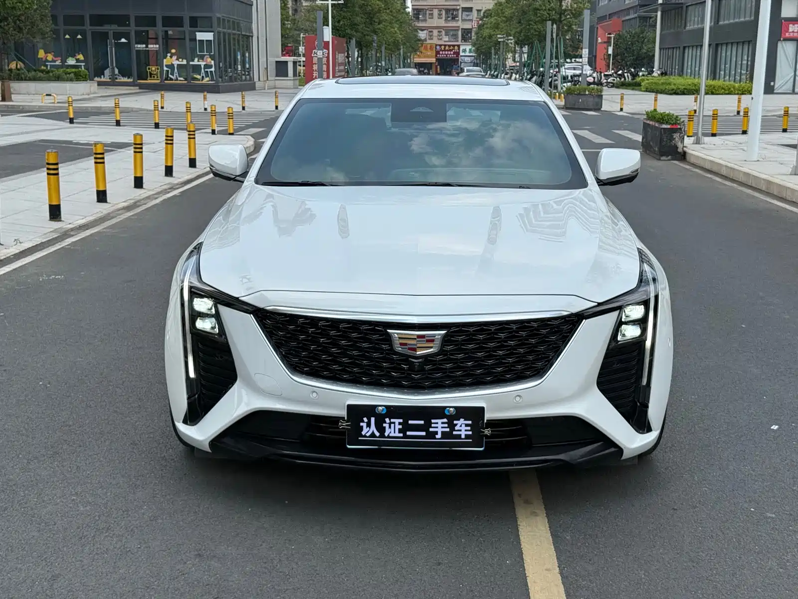 Фото 2 - Cadillac CT5