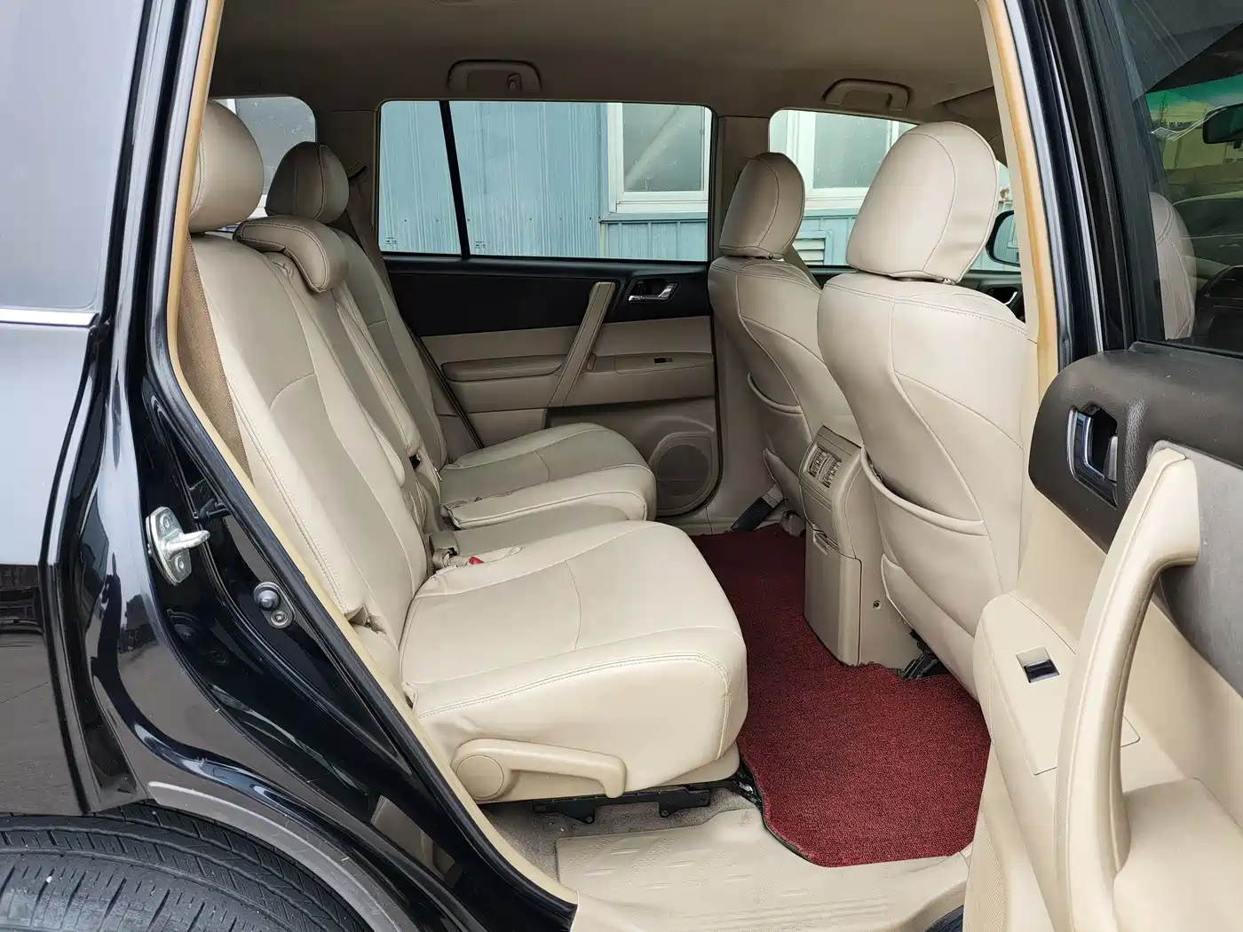 Toyota Highlander 2013 2.7L 2WD 5-seater Purple Gold Edition фото 7