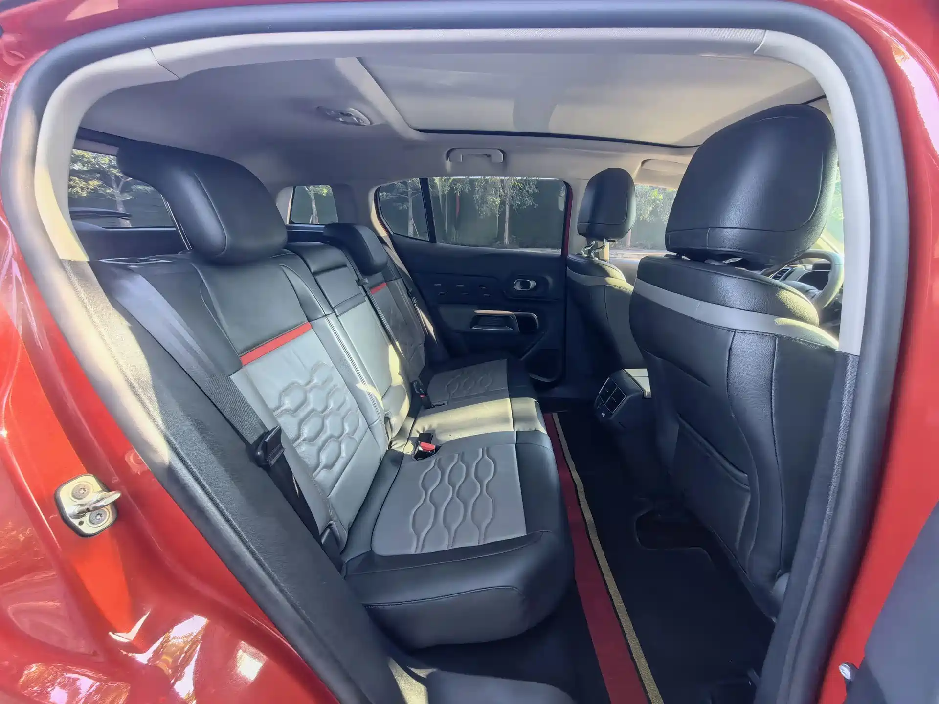 Фото 7 - Citroën Tianyi C5 AIRCROSS