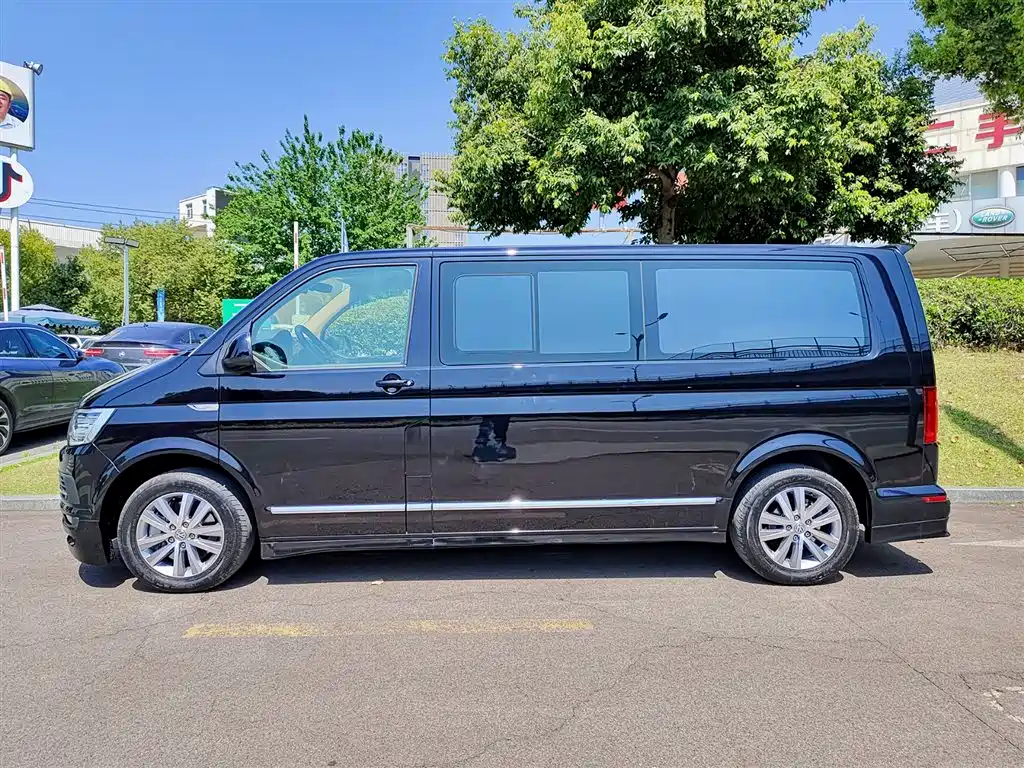 Volkswagen Caravelle 2018 2.0TSI 4WD Comfort Edition 7-Seater фото 3