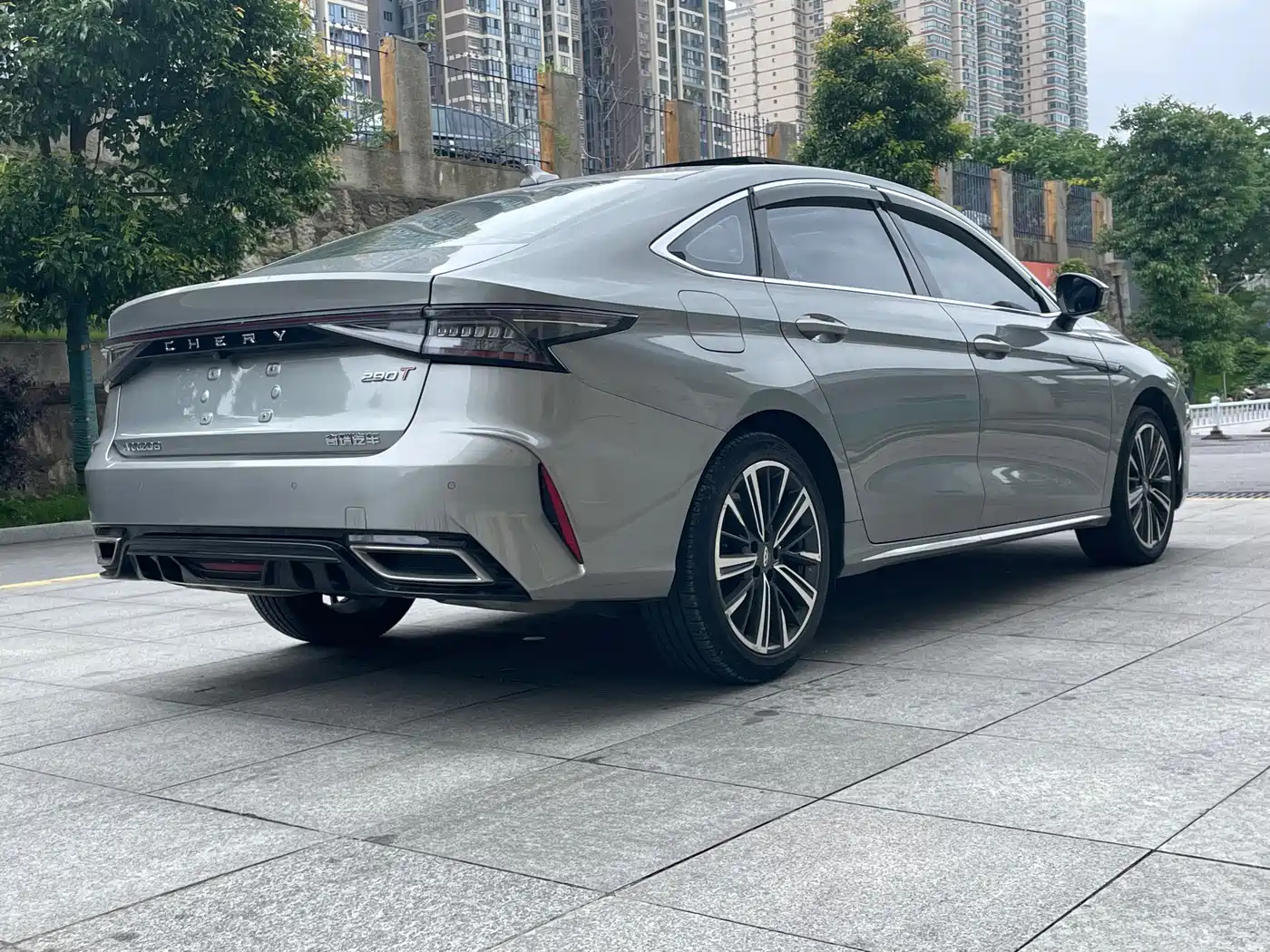 CHERY ARRIZO 8
