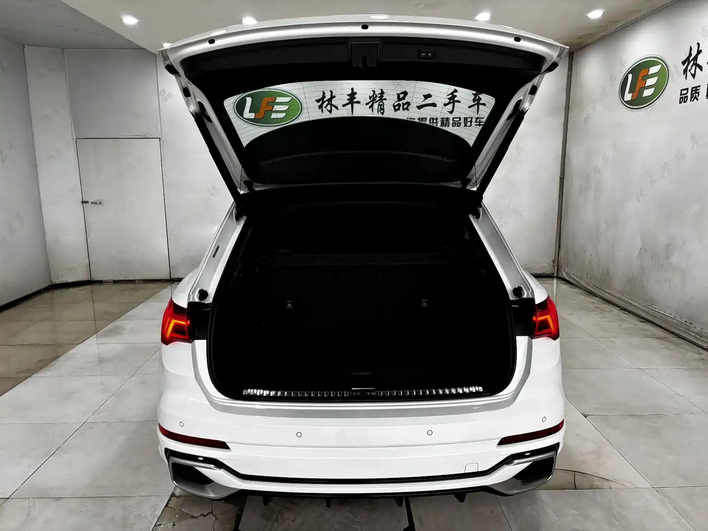 Audi Q3 2024 40 TFSI Fashion Sport фото 29