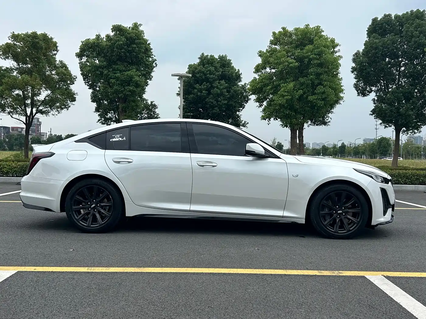 Cadillac CT5 2024 2023 28T Prestige Style