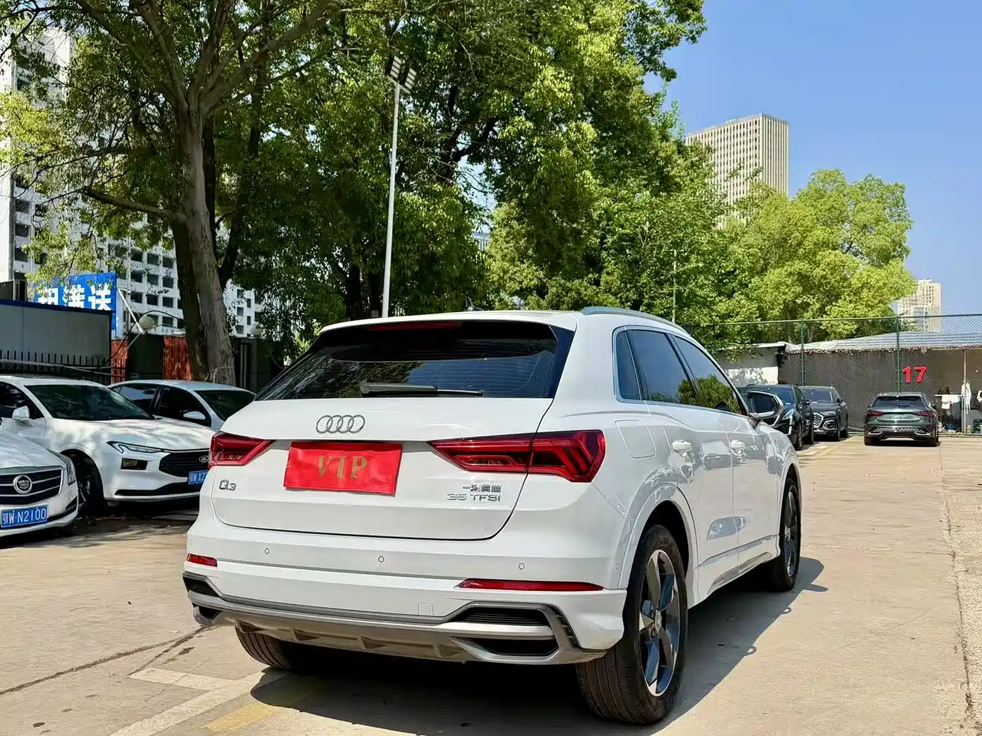 Audi Q3 2022 35 TFSI Fashion Elegance фото 6