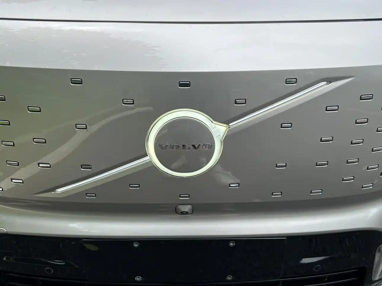 Volvo EM90 2024 2025 Ultra Six-Seater