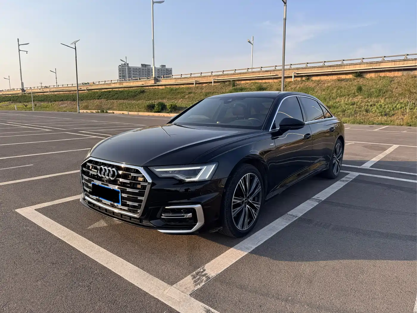 Audi A6L 2023 45 TFSI quattro Premium Dynamic
