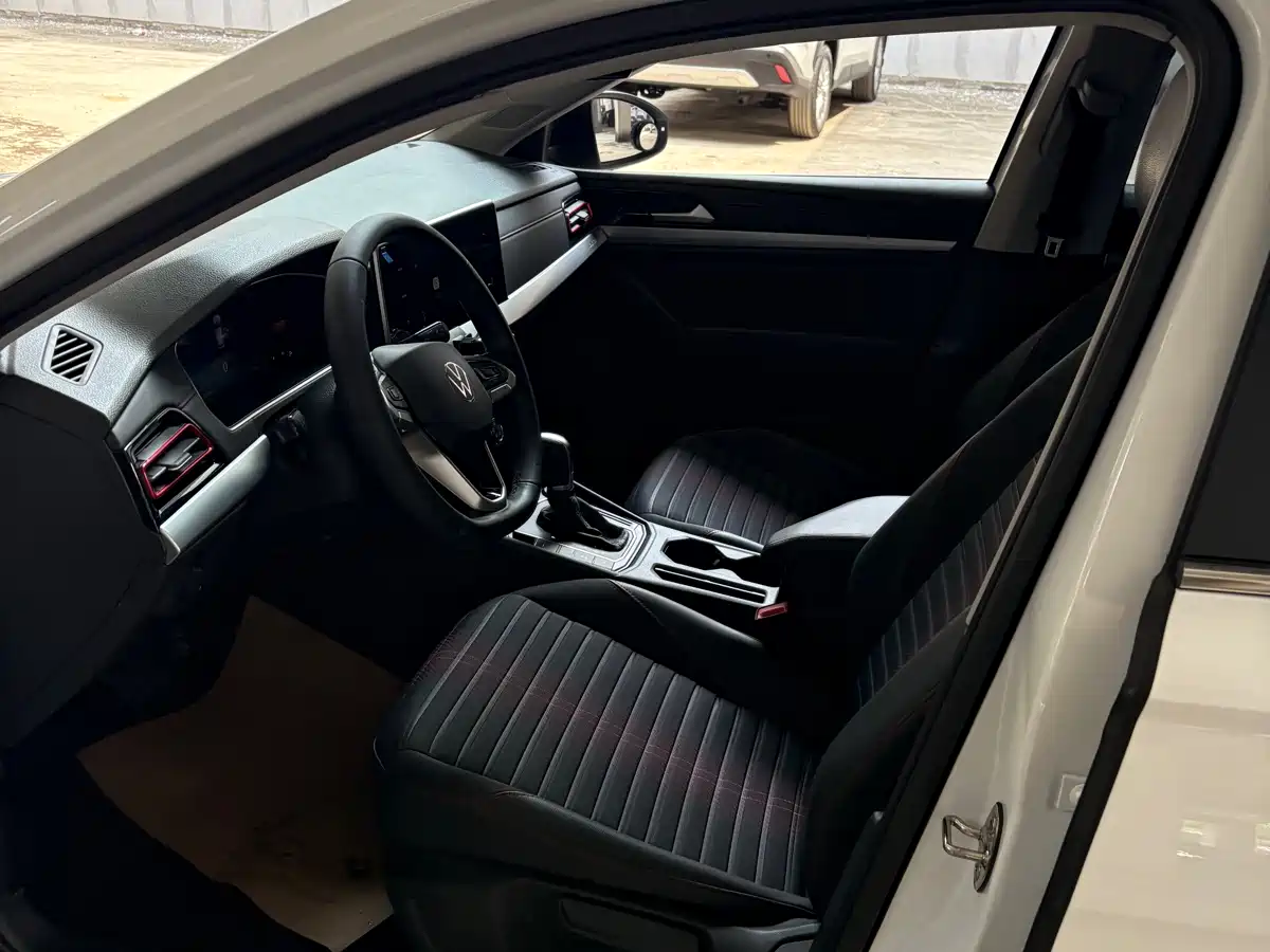Volkswagen Lavida 2023 280TSI DSG Starlight Comfort Edition фото 4