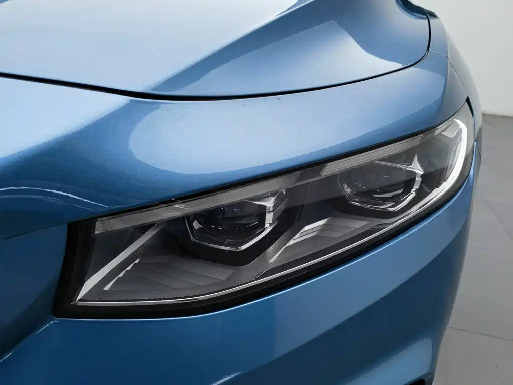 Фото 7 - Geely Preface
