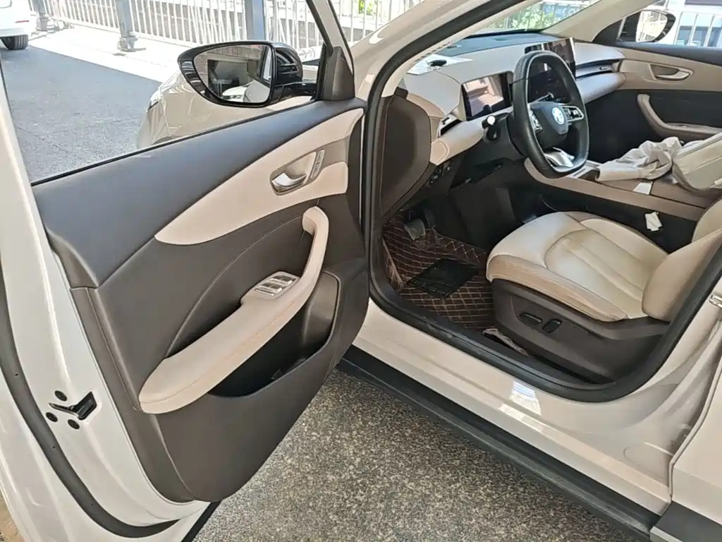 MG ES5 2024 2025 525max RWD Smart Driving Edition