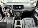 Фото 10 - Hongqi HQ9 PHEV