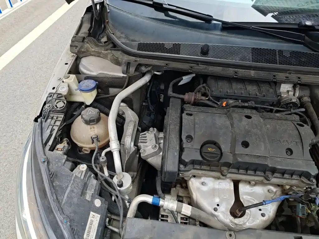 صورة 20 - Peugeot 308