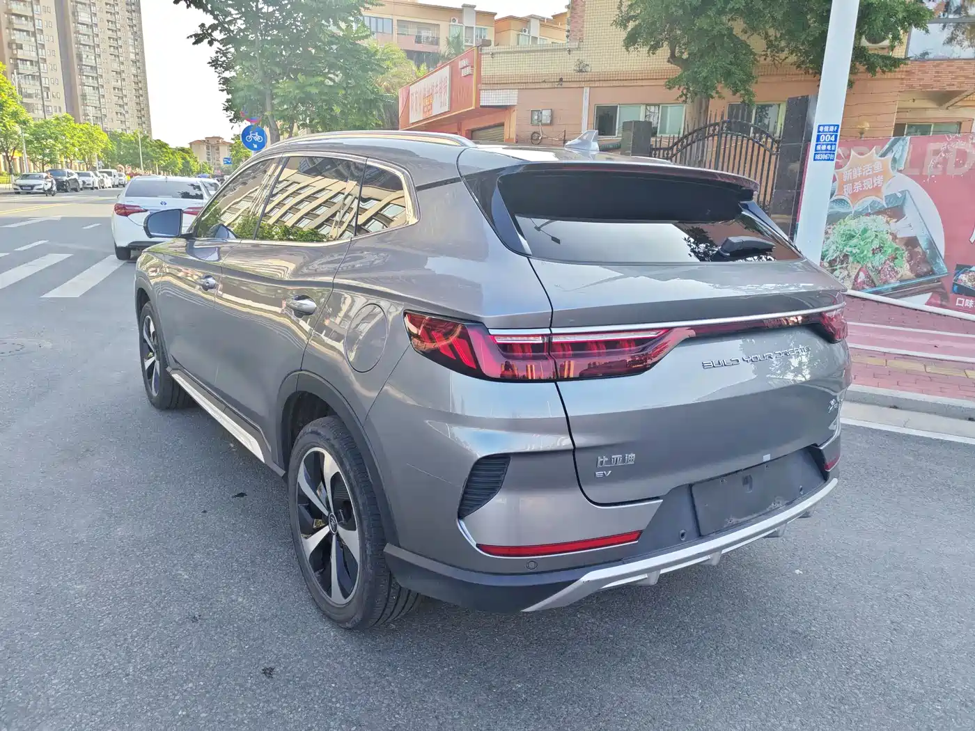 BYD Song PLUS PHEV 2021 EV Flagship фото 15