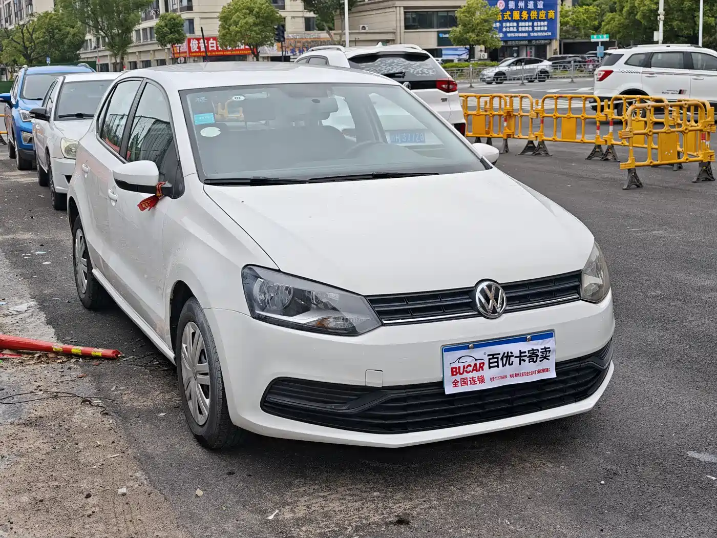 Volkswagen Polo 2016 1.4L Automatic Trend фото 6