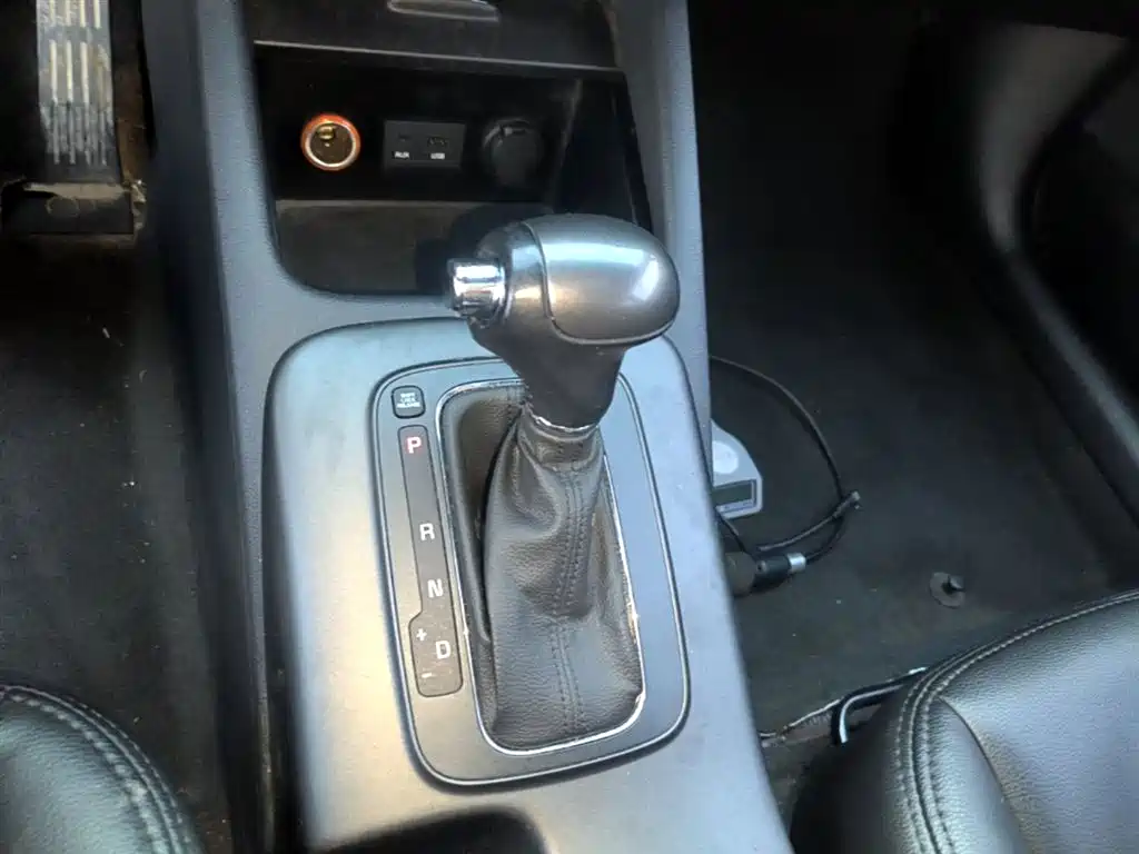 Kia K3 2013 1.6L Automatic GLS фото 14