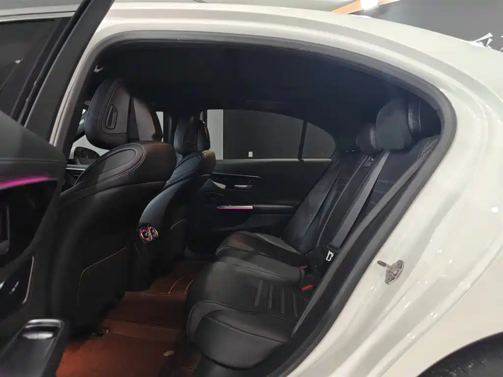 Mercedes-Benz C-Class 2022 C 260 L Sport Edition фото 6