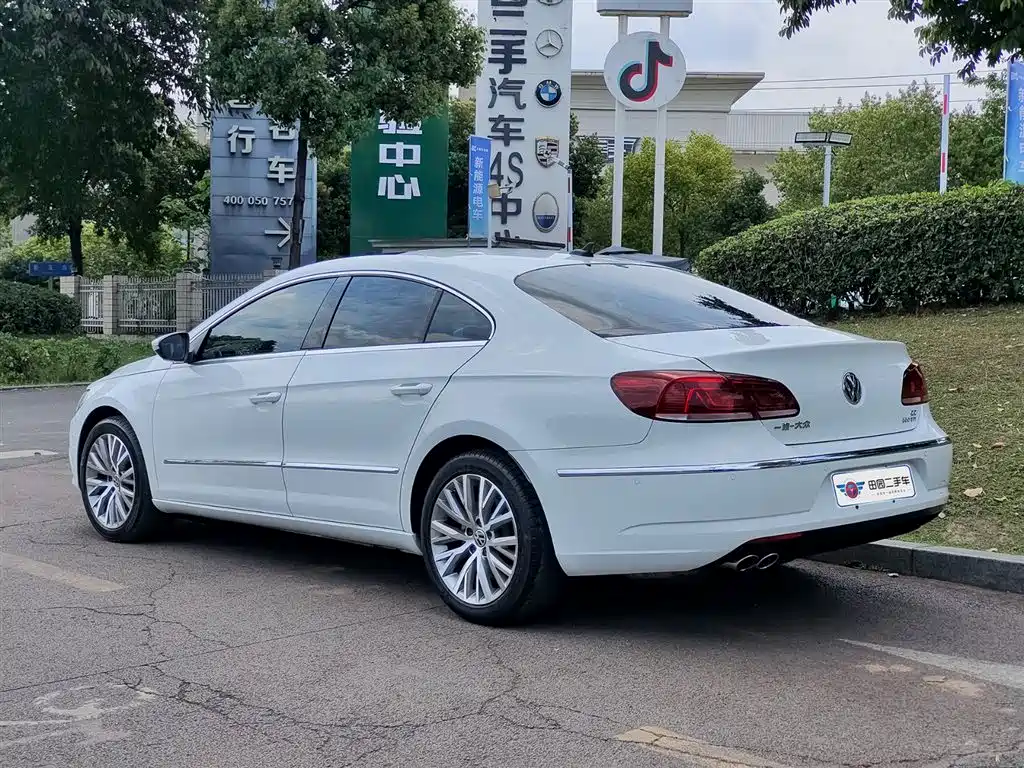 Volkswagen FAW-Volkswagen CC 2018 1.8TSI Luxury фото 4