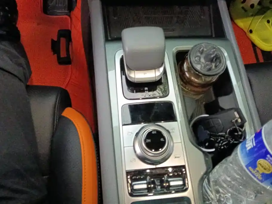 BAIC ORV Beijing Offroad BJ40 2024 2.0T New Urban Hunter Edition Knight фото 16