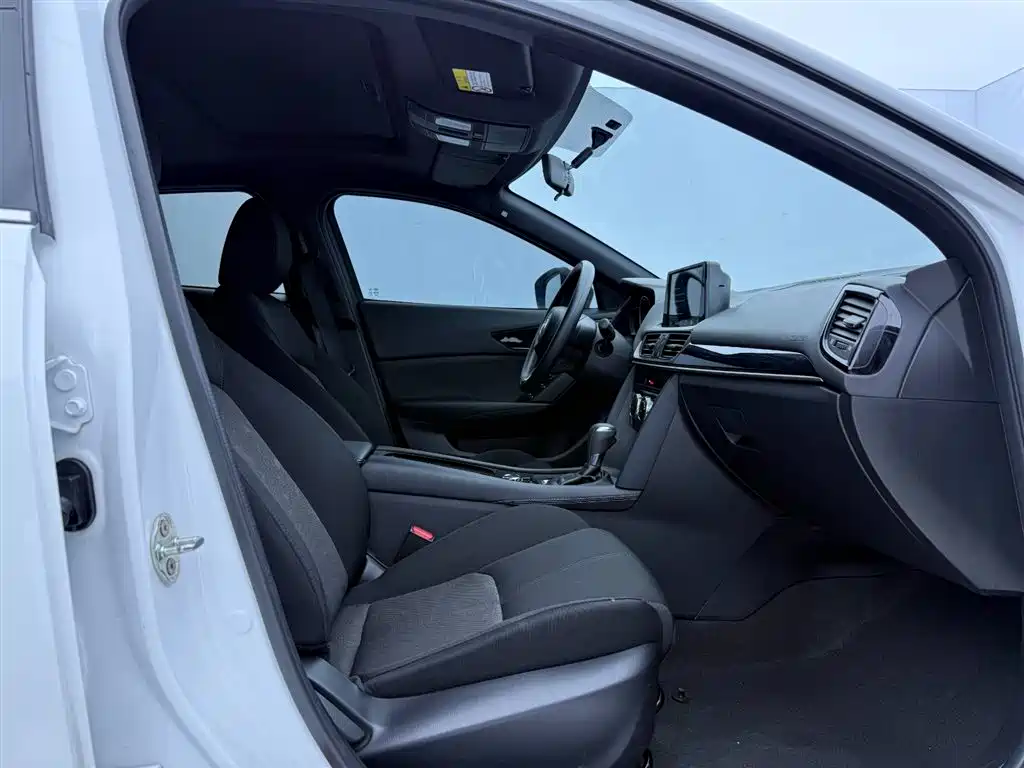 Mazda CX-4 2023 2021 2.0L Auto FWD Skyactiv Vitality Edition