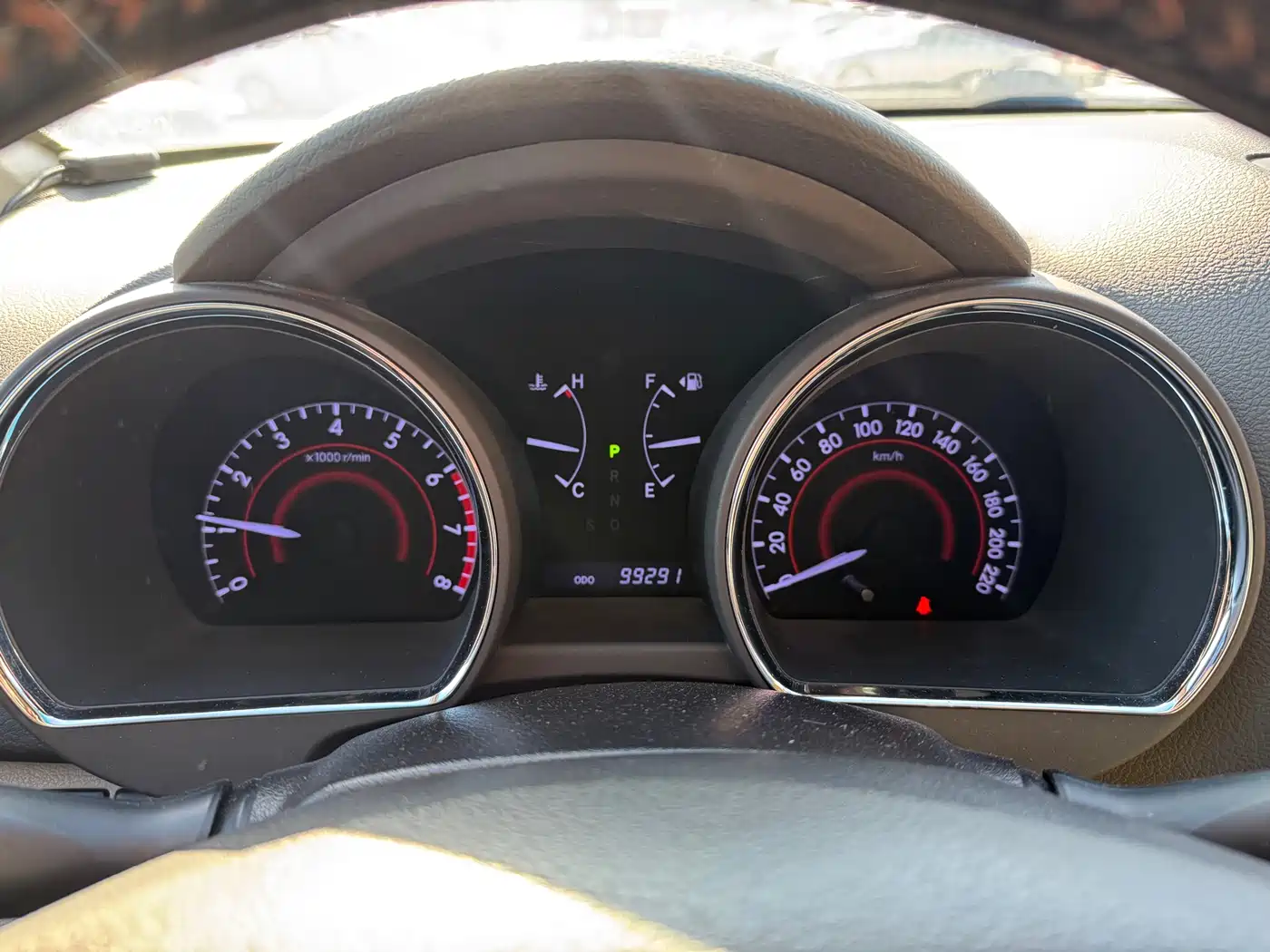 Toyota Highlander 2012 2.7L 2WD 7-Seater Luxury Edition фото 10