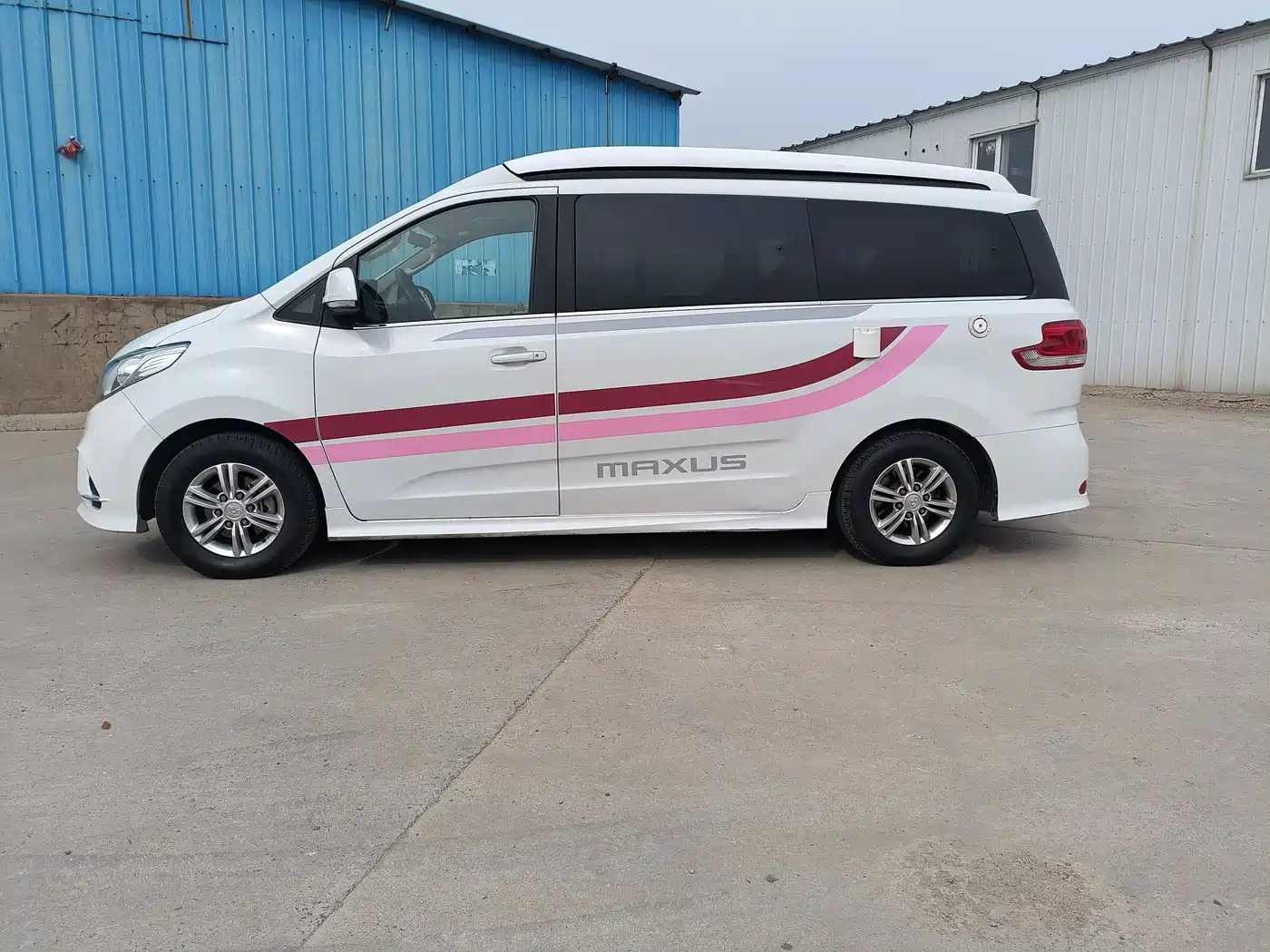 SAIC Maxus RG10 2019 2.0TGI Pop-top Camper Sunshine Edition фото 8