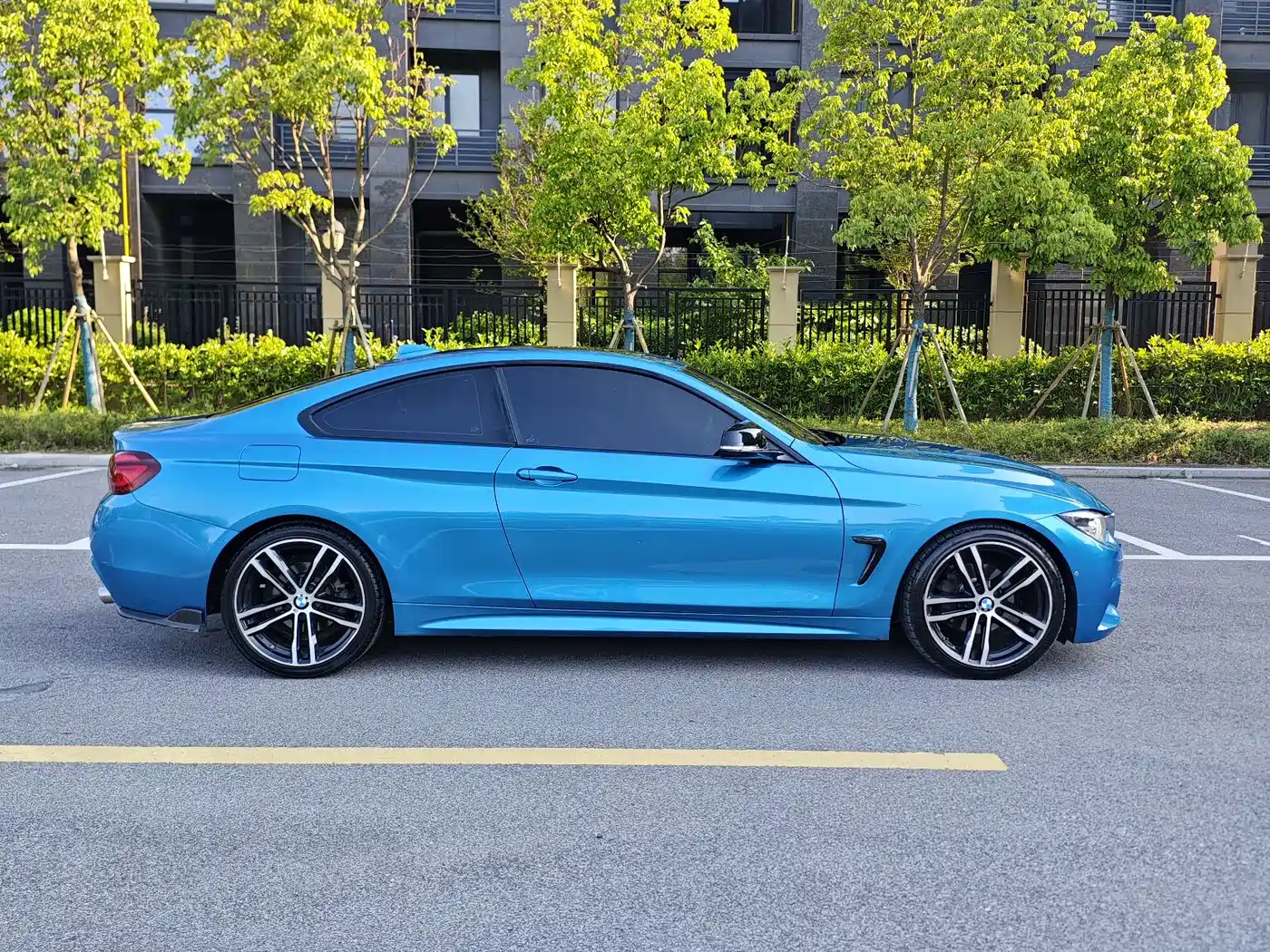 BMW 4 Series 2019 425i M Sport Shadow Edition фото 4