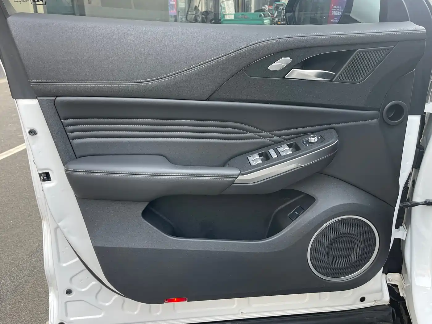 WEI PAI WEI BRAND VV5