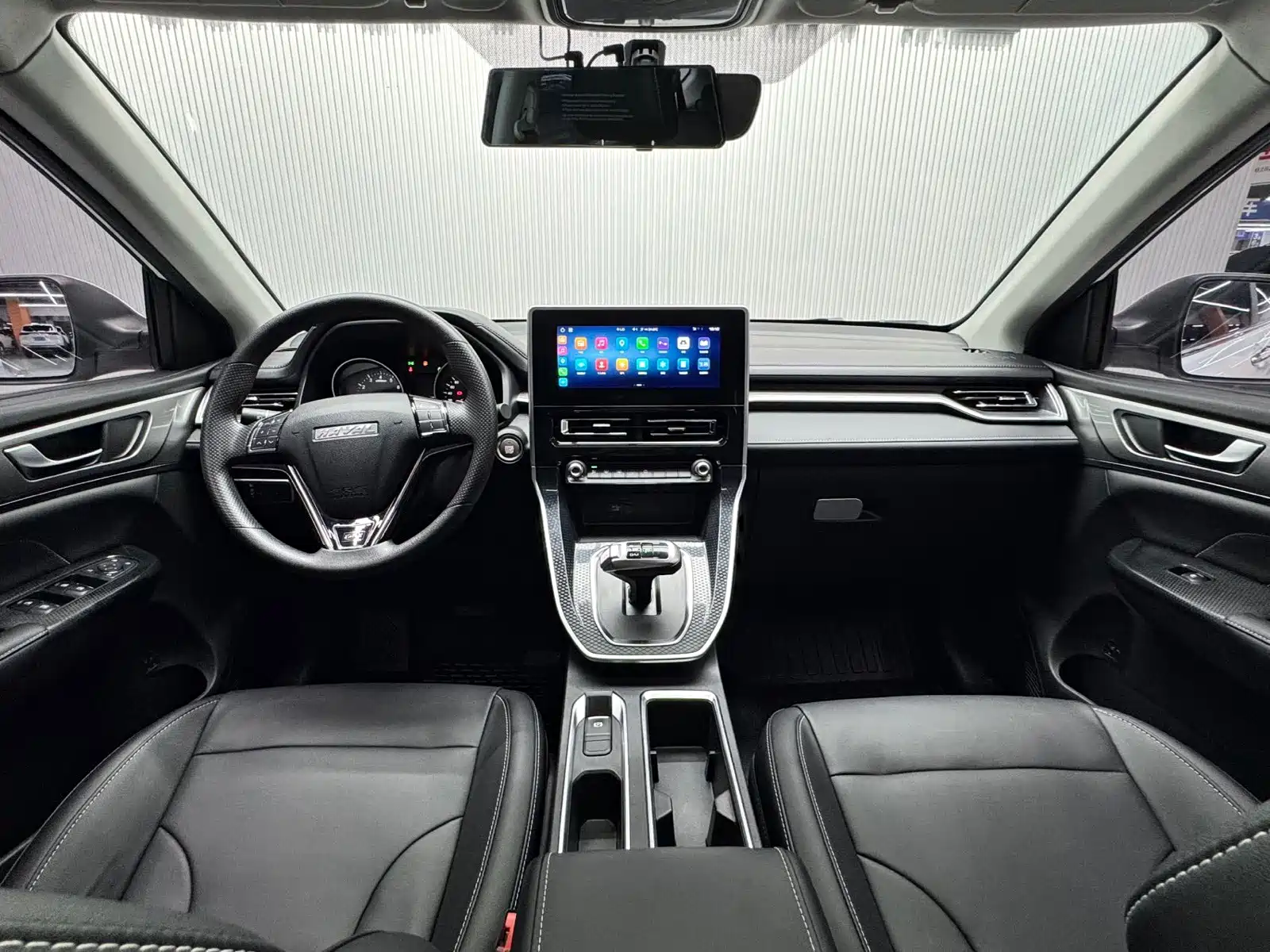 Фото 13 - Haval M6