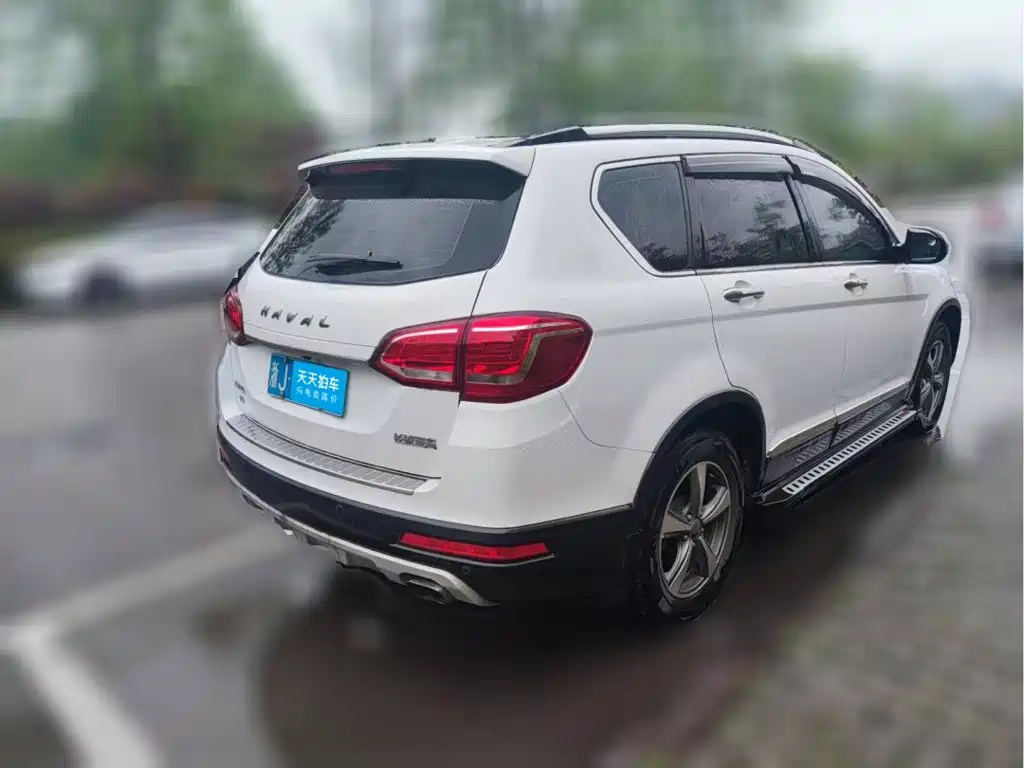 Photo 5 - Haval H6