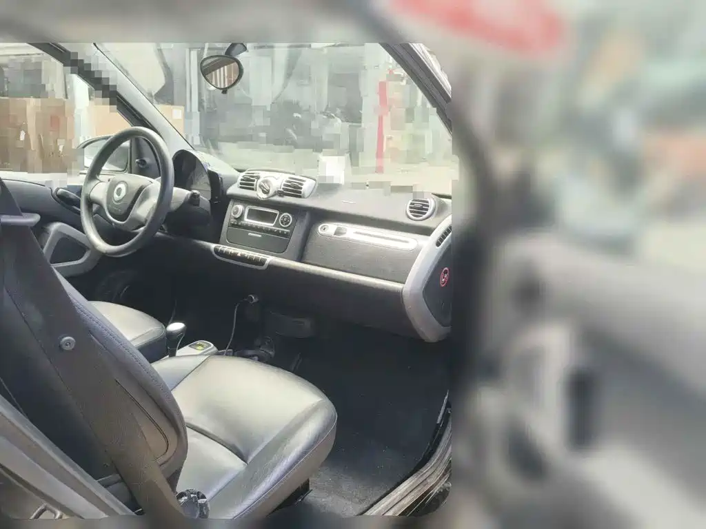 smart fortwo 2013 2012 1.0 MHD Hardtop Standard