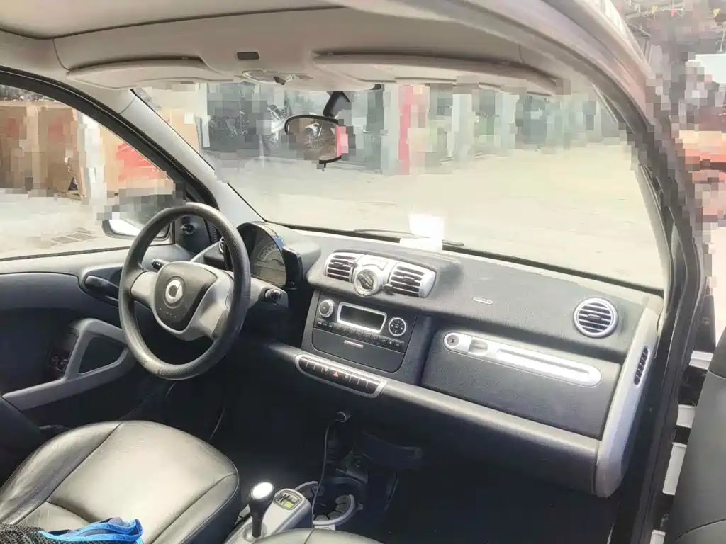 smart fortwo 2013 2012 1.0 MHD Hardtop Standard