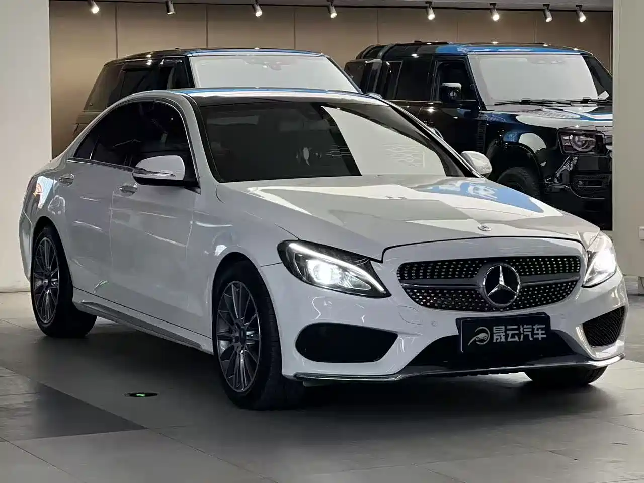 Mercedes-Benz C-Class 2015 Facelift C 200 L Sport фото 3