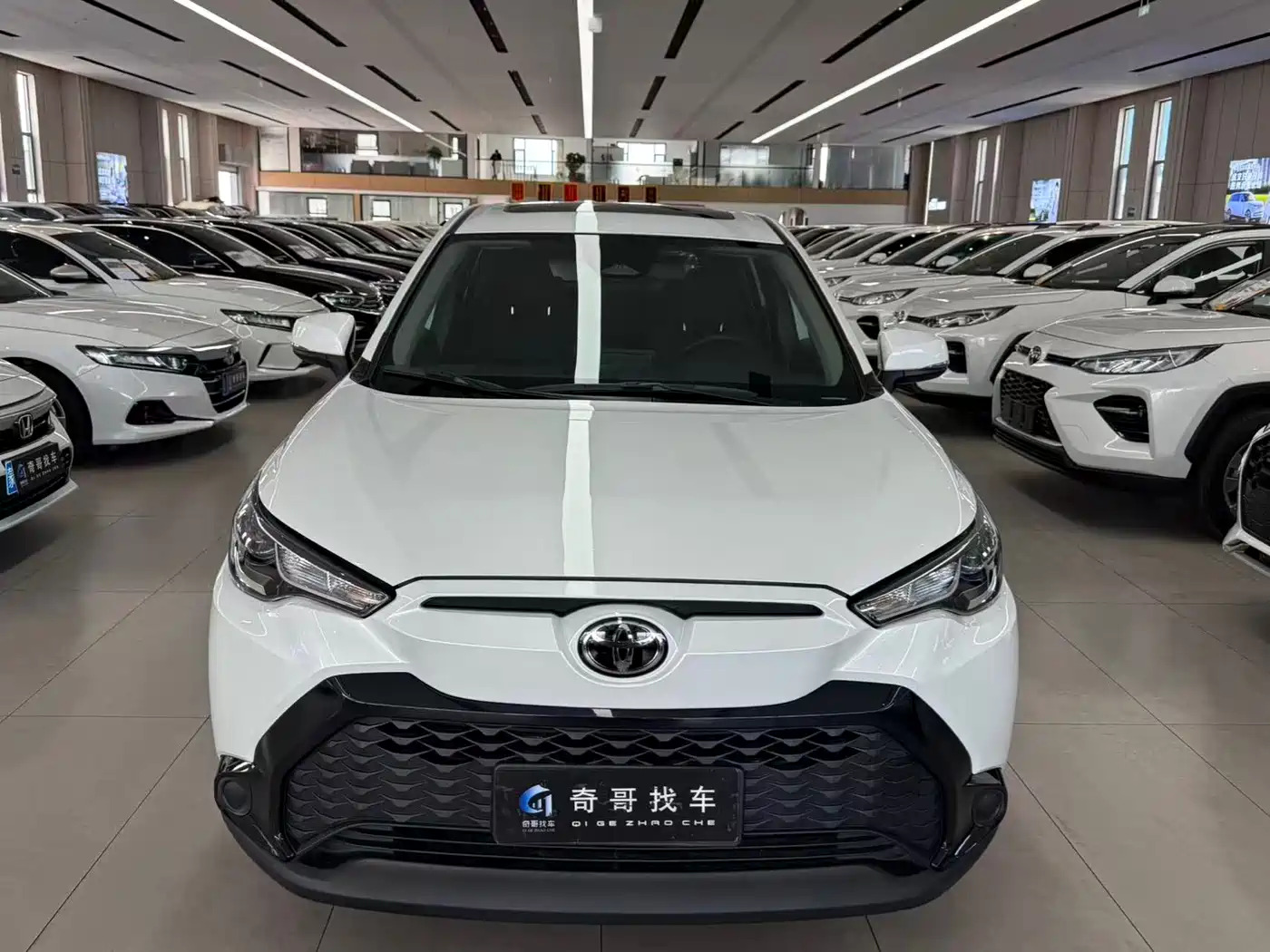 Toyota Frontlander 2023 2.0L CVT Leading Edition фото 2